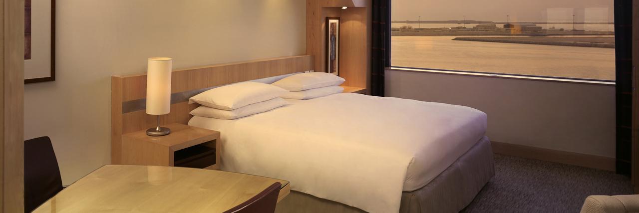 Hyatt Regency Hotel Dubai Deira מראה חיצוני תמונה